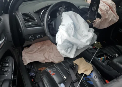 2021 Chrysler 300 S z USA, uszkodzony, nr VIN 2C3CCABG8MH523874